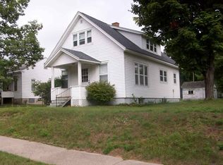 1608 Minneapolis Ave, Gladstone, MI 49837