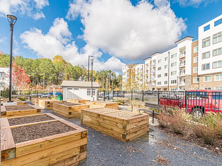 Briar Park 55+ Apartments — Photo 6