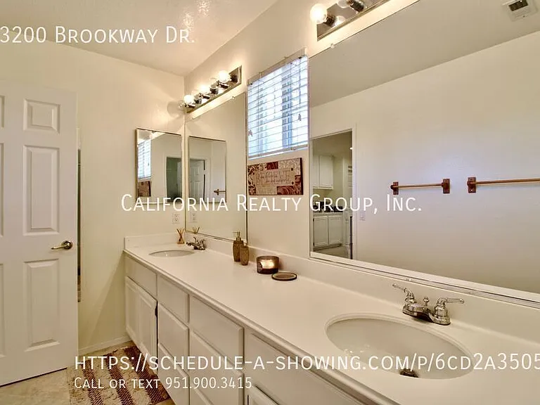 43200 Brookway Dr — Photo 38