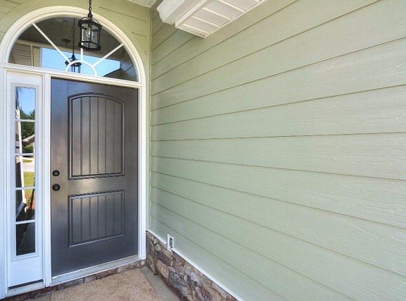 5th image of 7038 Summerton Dr