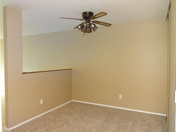 4th image of 175 County Road B2 E APT 104