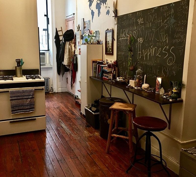 2nd image of 360 Broadway #1LR