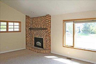 2nd image of 5681 Kingsford Ave