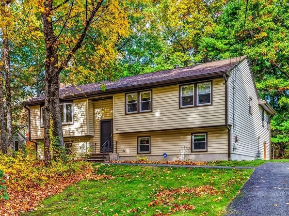 166 Stearns Ave, Mansfield, MA 02048