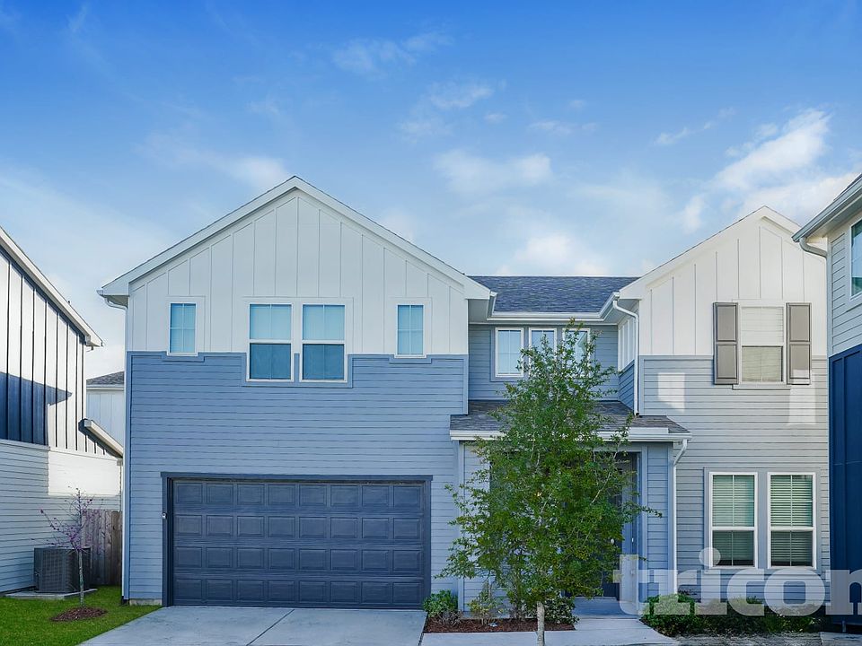 1st image of 9835 Willow Creek Commerce Dr #422
