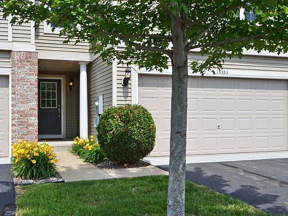 3rd image of 15393 Falk Dr N