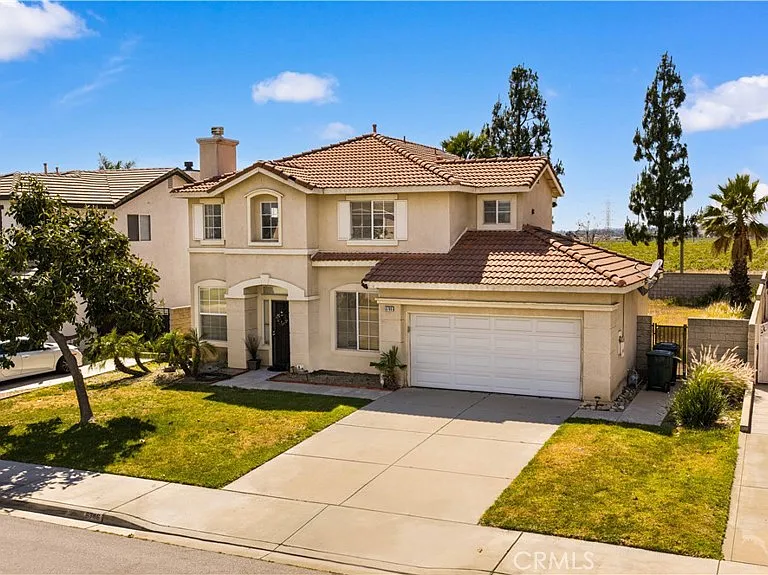 6766 Royal Crest Ct — Photo 4