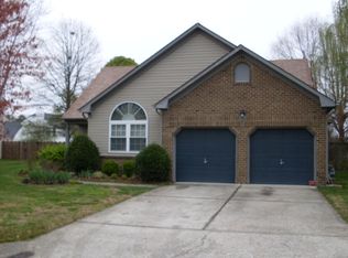 1753 Emerald Sea Dr, Chesapeake, VA 23323