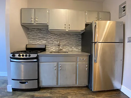 Rented by Swythe, Inc. | media 9