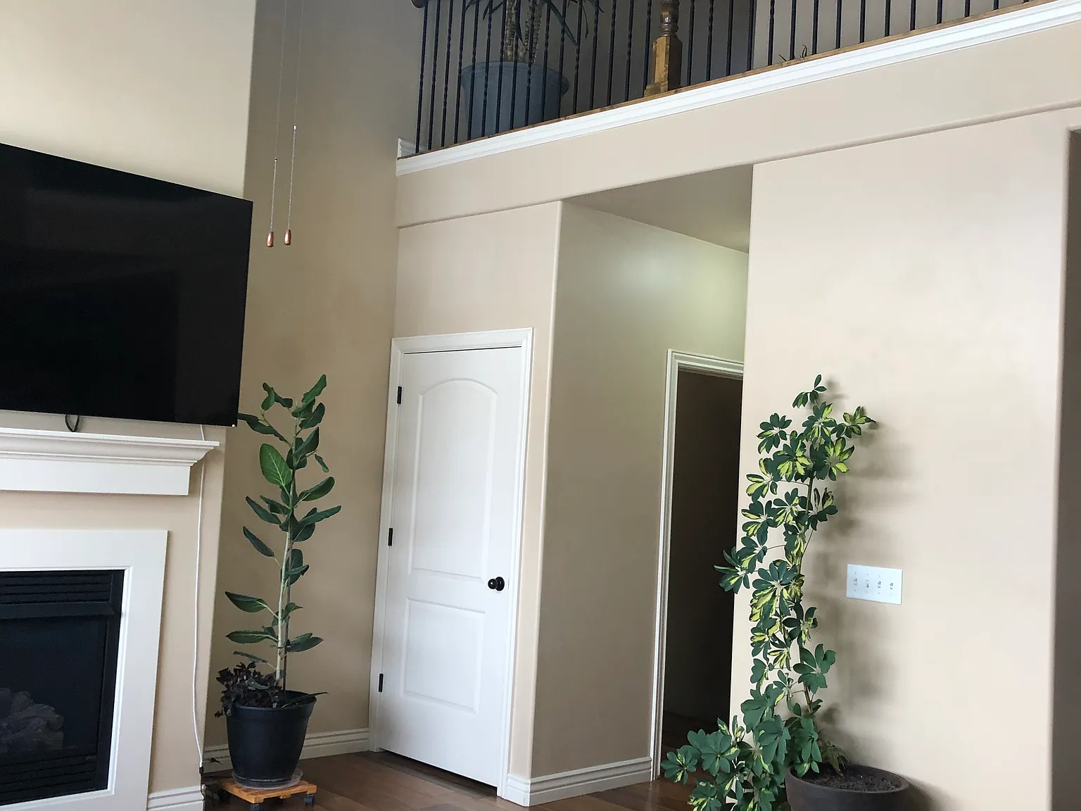 3 bed, 3.5 bath, 2148 sqft, $990 — Photo 3