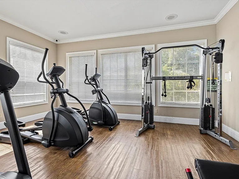 130 Peacock Blvd #16 — Photo 32