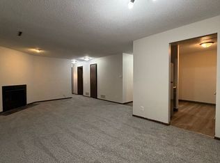 3401 Blackhawk Rd #2C, Rock Island, IL