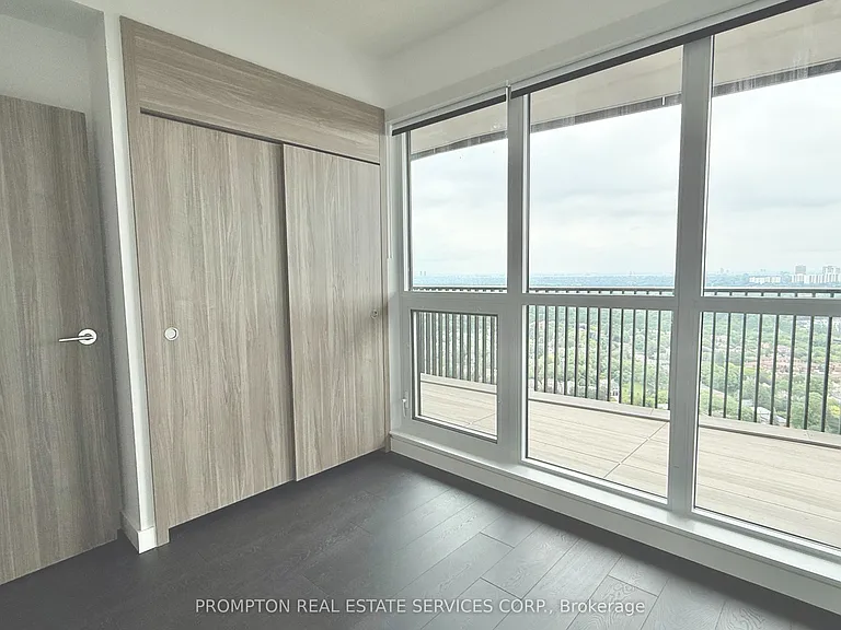 18 Esther Shiner Blvd #3503 — Photo 17