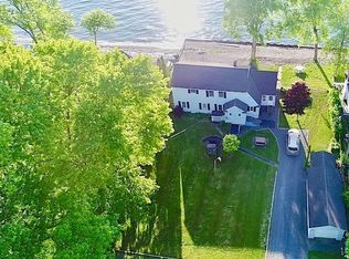 24 S Ramona Beach Rd, Pulaski, NY 13142