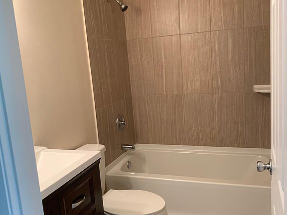 4th image of 7633 Essington Cir