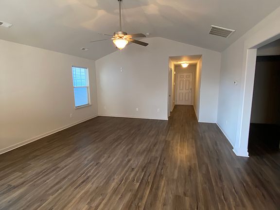 5th image of 248 Old Woolen Mill Ln