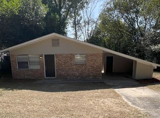 5620 Blueridge Dr, Columbus, GA 31907