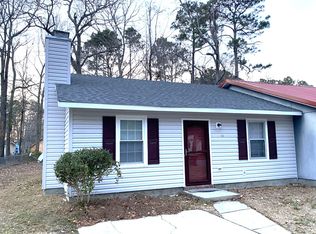 302 Cedar Creek Dr #1, Jacksonville, NC 28540