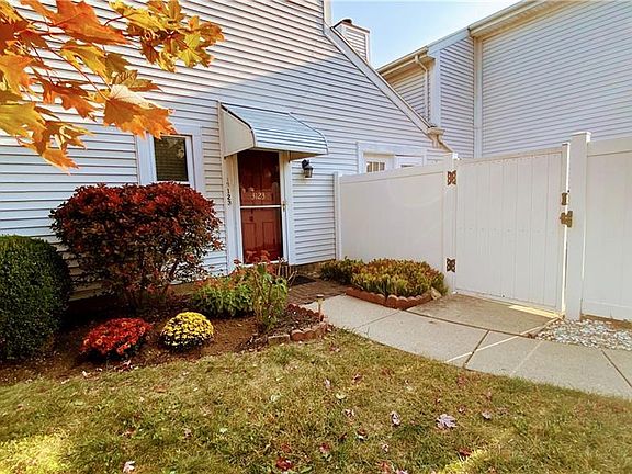 2nd image of 3123 Gracemore Ave