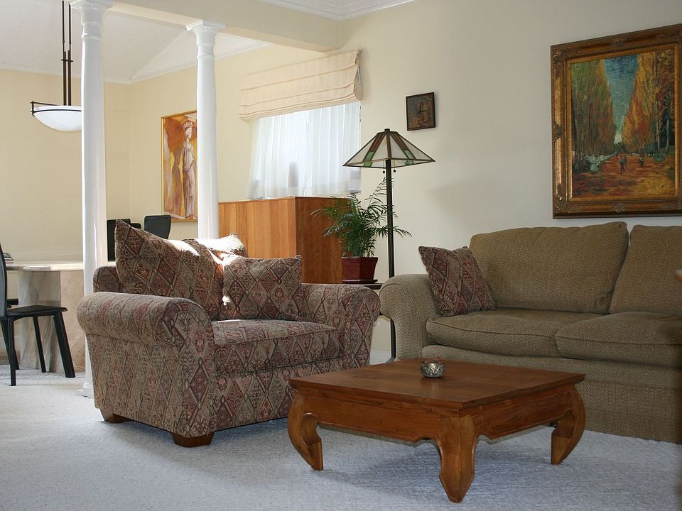 great room to dining