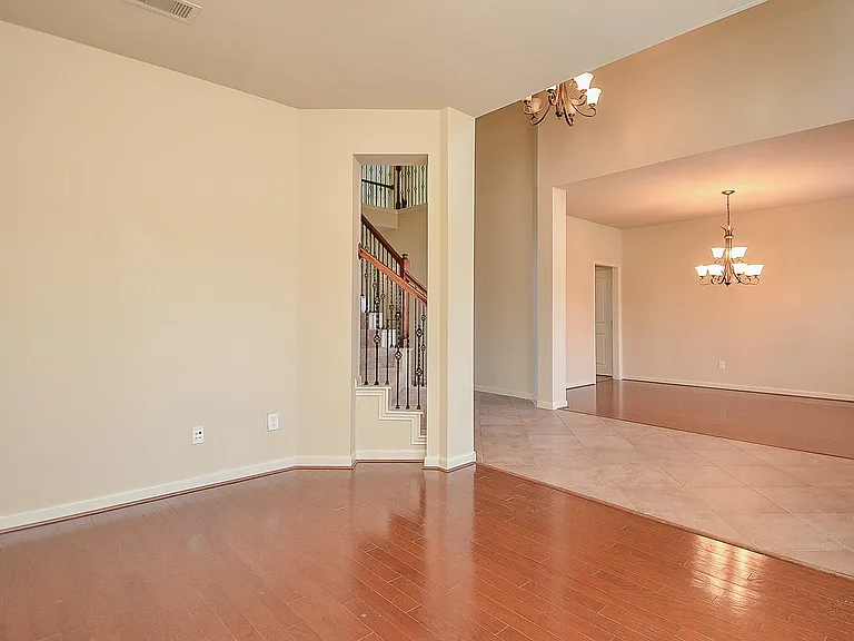 26111 Salt Creek Ln — Photo 10