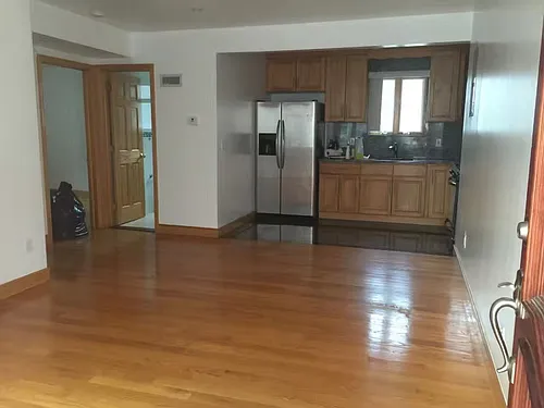 6047 255th St Photo 1