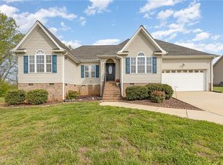 2941 Clear Ridge Dr, Trinity, NC 27370