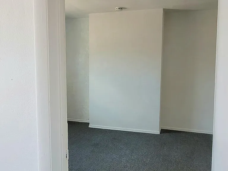 810 Coal St #2A — Photo 17