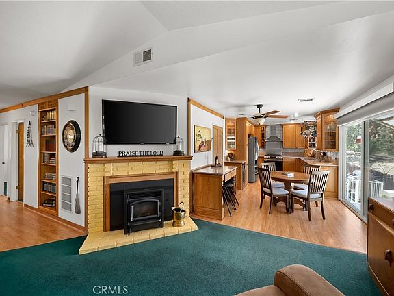 3rd image of 1958 Green Brook Ln