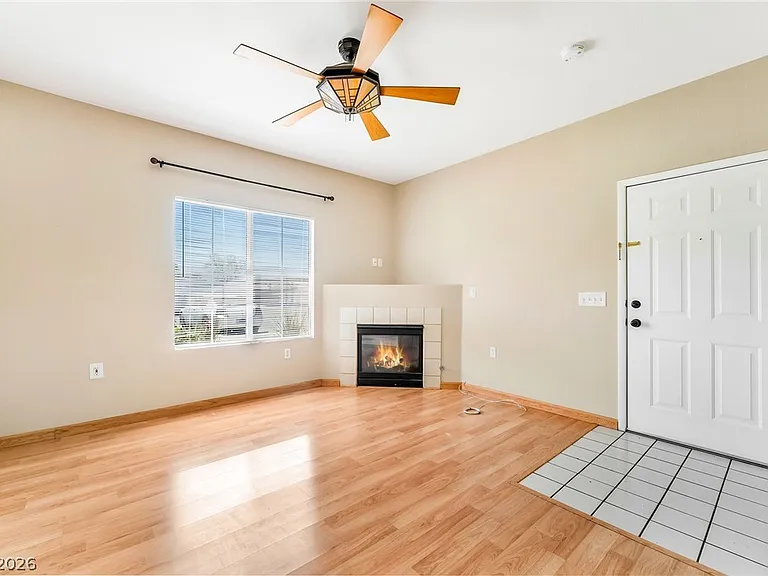 10245 S Maryland Pkwy #132 — Photo 15