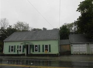 40 Leicester St, Oxford, MA 01540