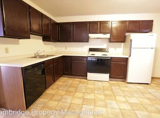 1812 24th Ave S #1, Grand Forks, ND 58201