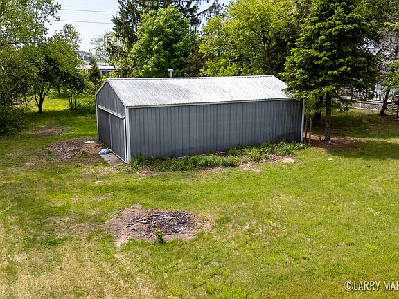 3rd image of 70903 County Road 388