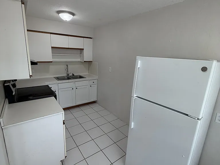 7111 Dartmouth Ave N #2 — Photo 6