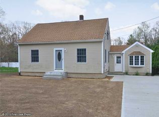 900 Snake Hill Rd, Glocester, RI 02857