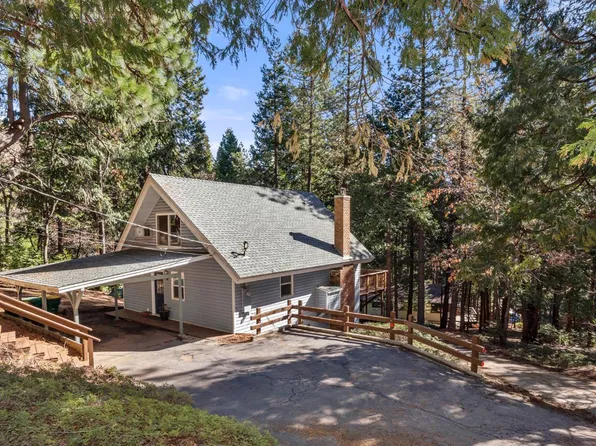 4267 Pine Forest Dr, Pollock Pines, CA 95726
