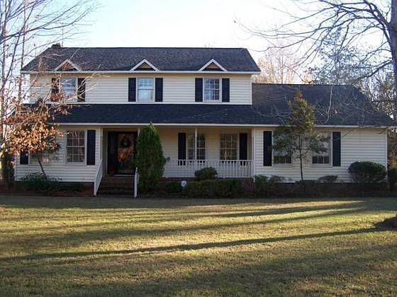 1st image of 825 W Home Ave
