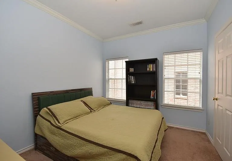 6841 Staffordshire Blvd — Photo 12