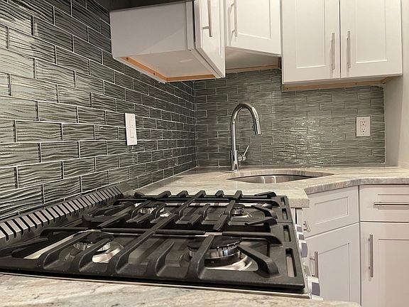 5th image of 1001 S 4th St #20A