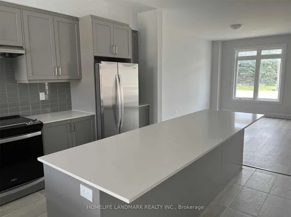 77 Seguin St, Richmond Hill, ON L4E 1H8