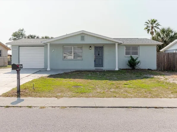 9803 Richwood Ln, Port Richey, FL 34668