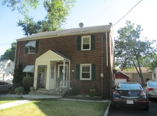 381 Raleigh Rd, Rahway, NJ 07065