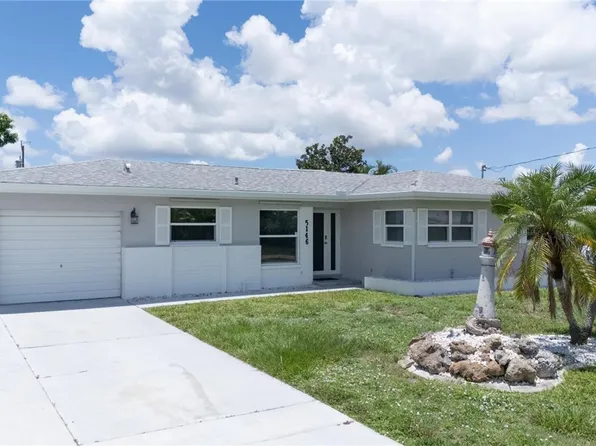 5146 York Ct, Cape Coral, FL 33904