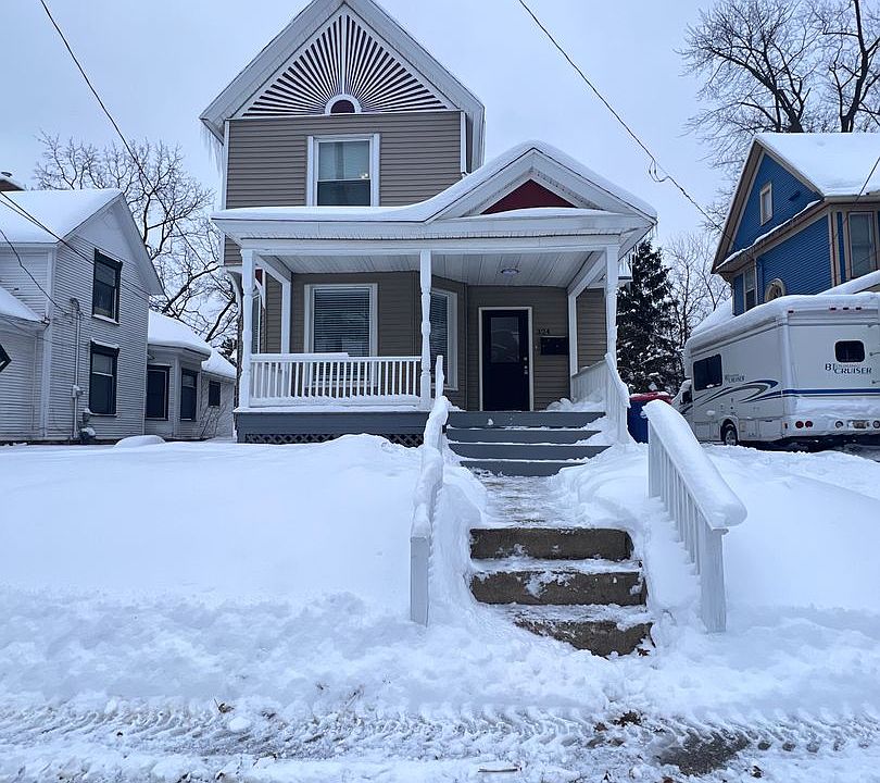 1st image of 324 Hollister Ave SE #1