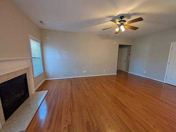 3rd image of 1552 Moss Creek Dr