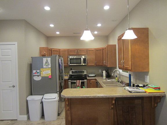 3rd image of 2411 College Park Dr
