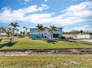 2581 Baybreeze St, Saint James City, FL 33956
