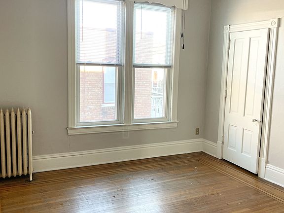 4th image of 904 Raymond Ave #2375-4
