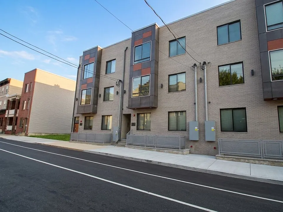 3718 Haverford Ave #1R