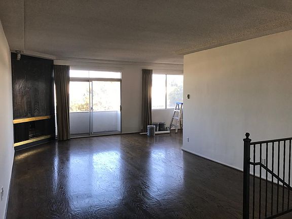 2nd image of 1400 California Ave APT 307